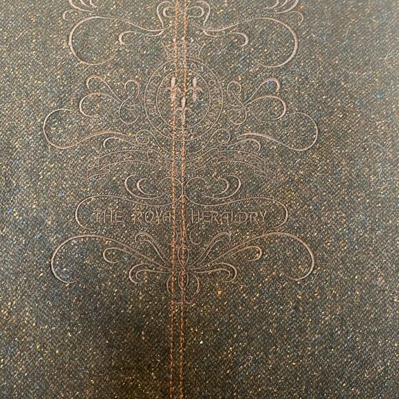 This blazer is so cute!  RoFa Moden tweed blazer. - Picture 7 of 10